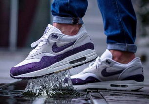 因为这些球鞋 我可能谈不起女朋友