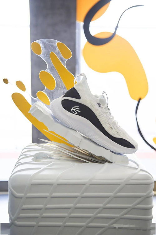 新品牌,新球鞋,库里与under armour携手拉开崭新篇章