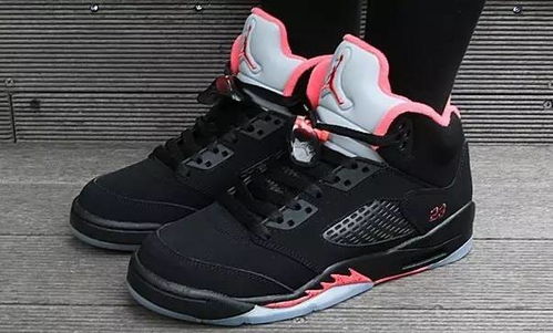 曾经炒上万的球鞋如今沦为原价货，这8款鞋真的风光不再了