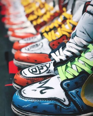 这可能是「最有冲击力」的龙珠配色 Air Jordan 1 了
