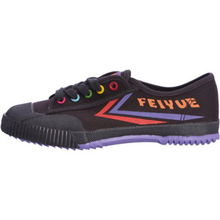 飞跃运动鞋 经典国货的时尚回归与性价比之选